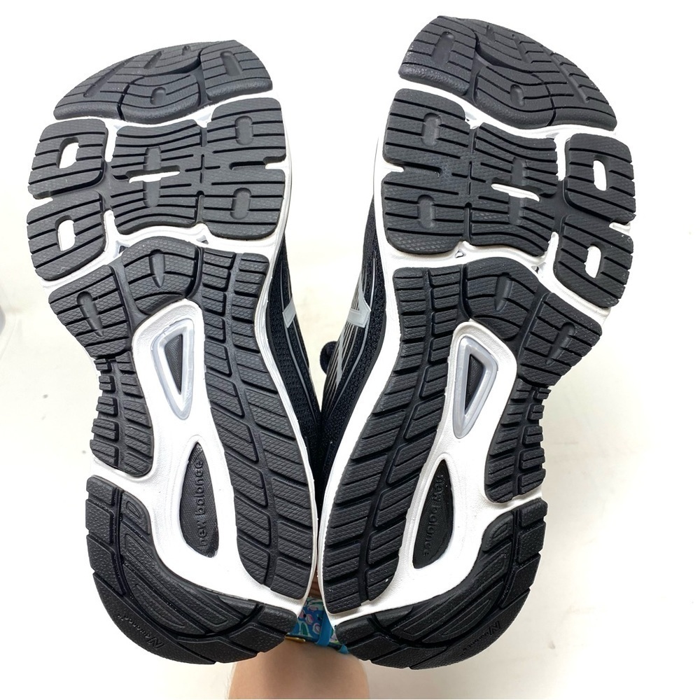 New Balance Womens W880BK8 Black/Silver/White - Picture 6 of 7